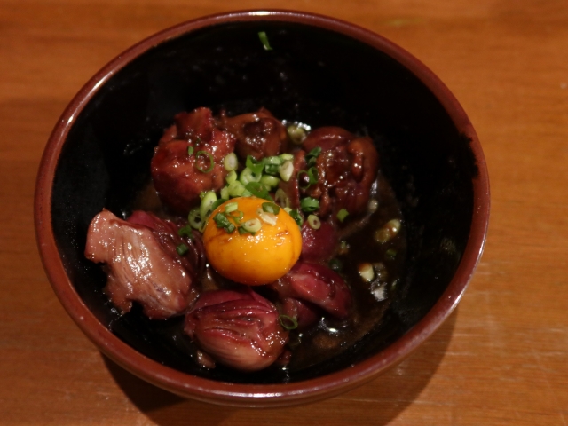 きんかん(未成熟卵)を含む鳥もつ煮