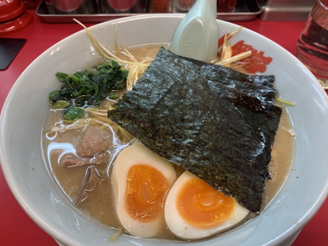 山岡家ラーメン
