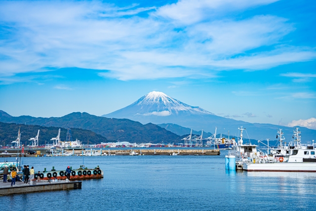 清水港から見える富士山